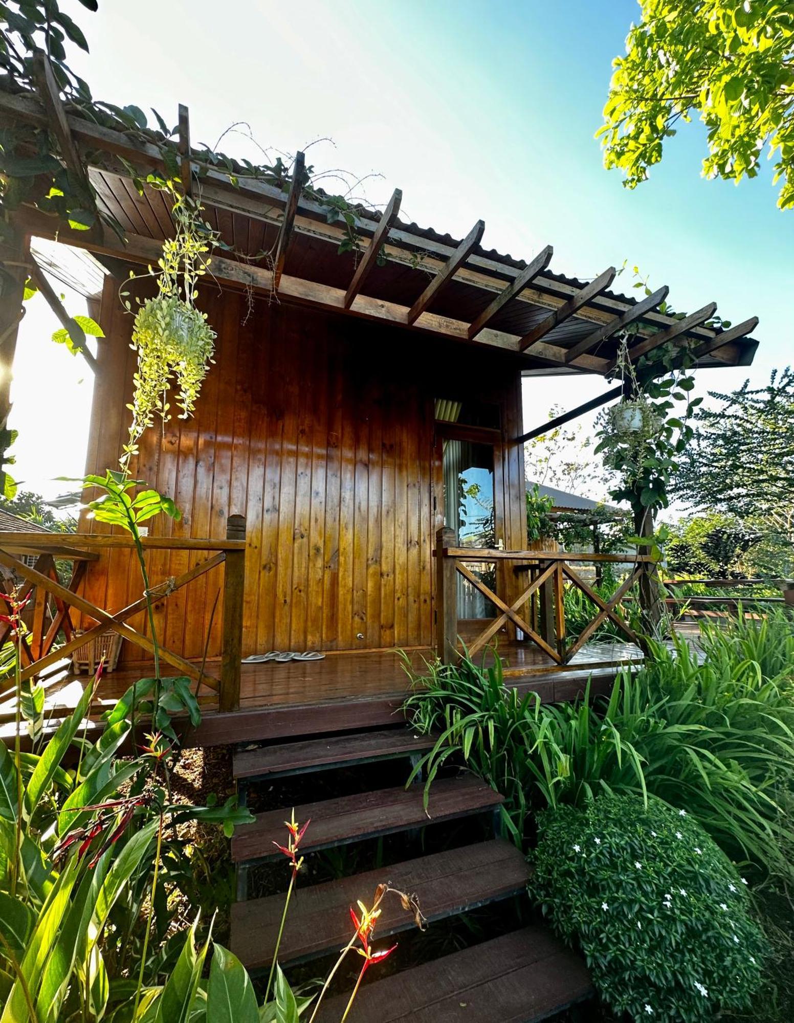 Dugiang Homestay Buon Ma Thuot Eksteriør bilde